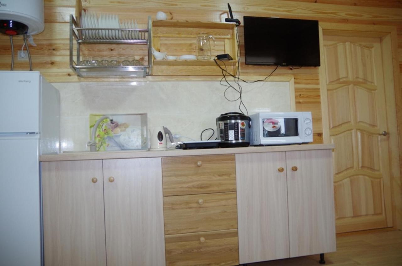 Коттедж Для Отдыха Дискавери Yablunytsia Dış mekan fotoğraf